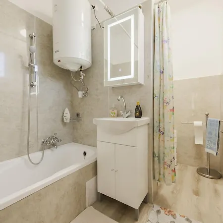 Gizella By Interhome Balatonlelle